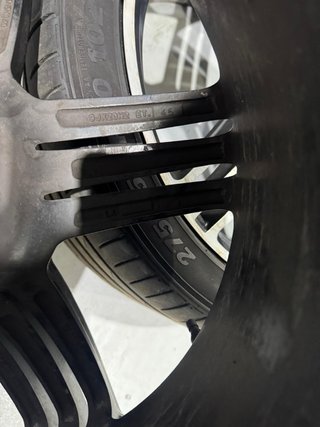 4 Llantas y Neumáticos 20 Volkswagen