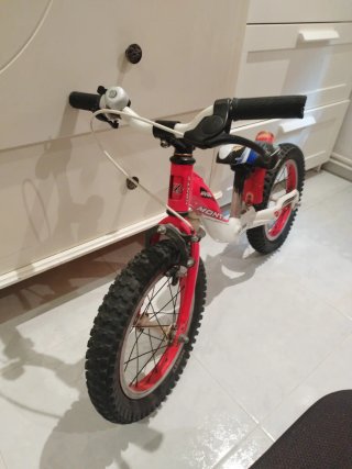Bicicleta Monty sin pedales para niño
