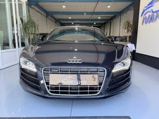AUDI R8 Spyder 5.2 FSI quattro V10