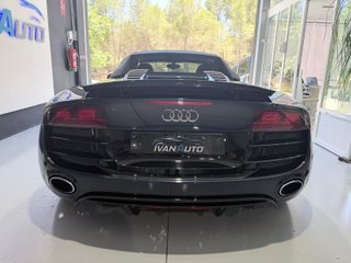 AUDI R8 Spyder 5.2 FSI quattro V10
