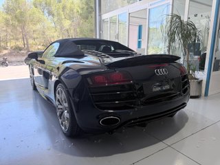 AUDI R8 Spyder 5.2 FSI quattro V10