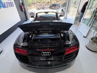 AUDI R8 Spyder 5.2 FSI quattro V10