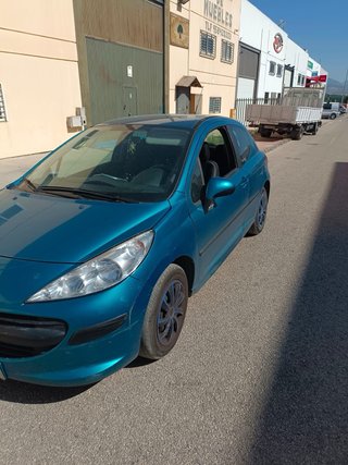 Peugeot 207 1.4 Gasolina 3p Etiqueta C ITV al dia