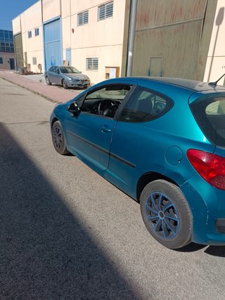 Peugeot 207 1.4 Gasolina 3p Etiqueta C ITV al dia