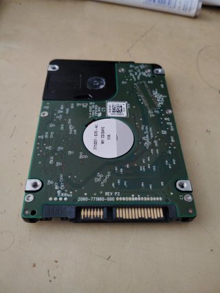 DISCO DURO WESTERN DIGITAL 750GB