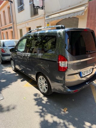 Ford Tourneo Courier 2020