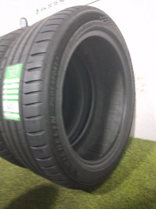 225 45 17 94Y MICHELIN PILOT SPORT 5