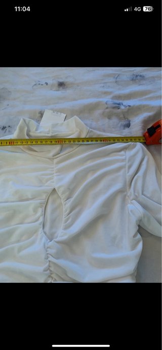 Vestido Nanai blanco manga larga fruncido