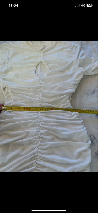Vestido Nanai blanco manga larga fruncido