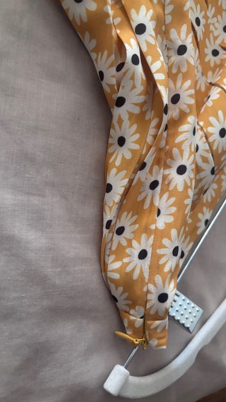 Falda Zara plisada estampado floral