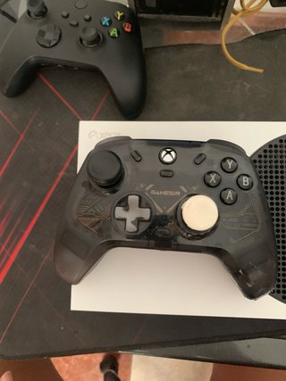MADRID Xbox Series S + Mando Gamesir/Microsoft