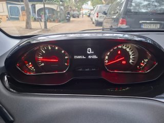 Peugeot 208 2014