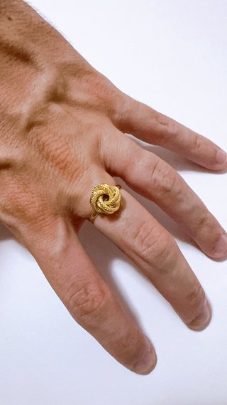 Anello nodo dell'amore in oro giallo 18kt 750
