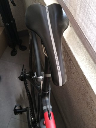 Bicicleta de carretera Aero Carbono