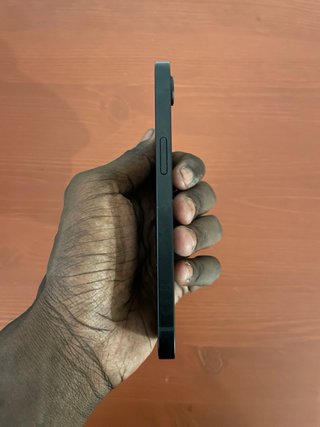 iPhone 16e - 128GB - PERFETTE CONDIZIONI