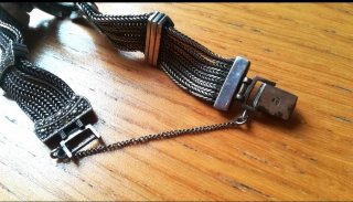 Cadena de rellotge de plata.