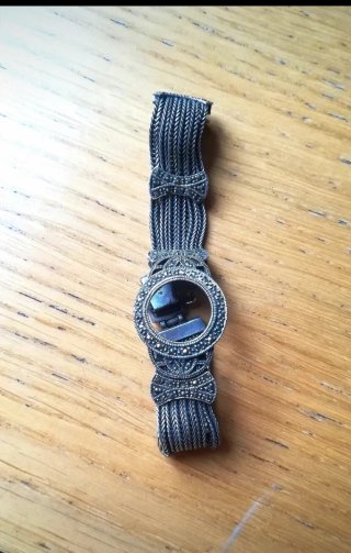 Cadena de rellotge de plata.