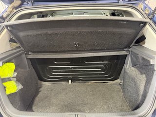 Volkswagen Polo 1.2cc Conceptline 65cv 2003 5p.