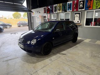 Volkswagen Polo 1.2cc Conceptline 65cv 2003 5p.