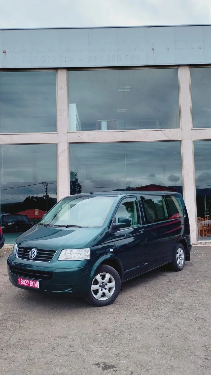 Volkswagen Multivan 2005 - foto 1