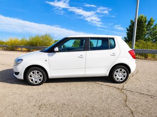 Skoda Fabia 1.6 TDI AÑO 2013