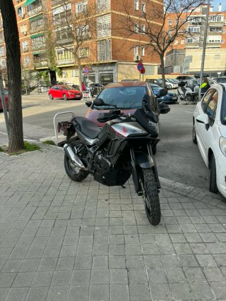 Honda Transalp 750 Adventure
