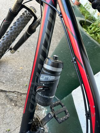 Bicicleta Specialized 29” rockhopper sport