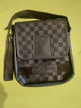 Riñonera Emporio Armani Negra