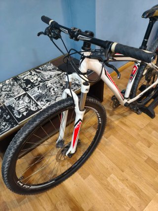 Specialized Hardrock 29 Talla M...