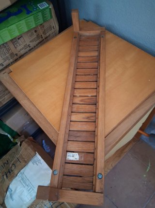 Estantería Pared Madera IKEA MOLGER
