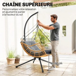 Poltrona sospesa in rattan con supporto e cuscino