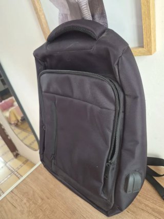 Mochila portátil 45x35x7 cm