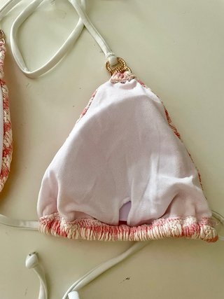 Bikini texturizado rosa y blanco