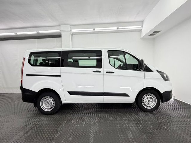 Ford Transit Custom 2.0 TDCI 77 KW 320 AMBIENCE KOMBI SWB (105cv)
