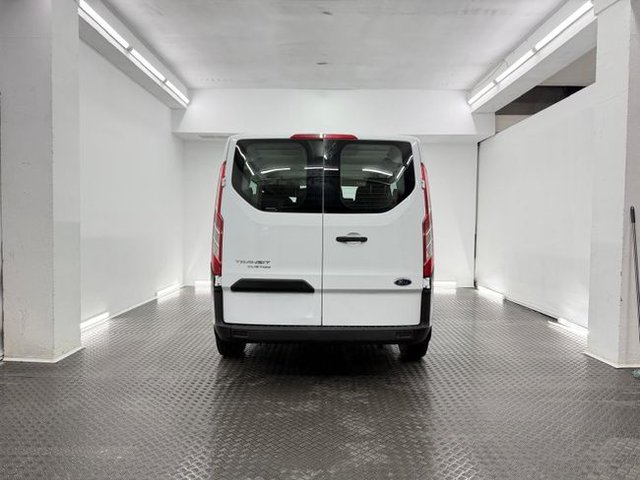 Ford Transit Custom 2.0 TDCI 77 KW 320 AMBIENCE KOMBI SWB (105cv)