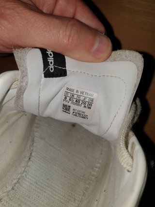 Bambas Adidas original de cuero NO NEGOCIABLE