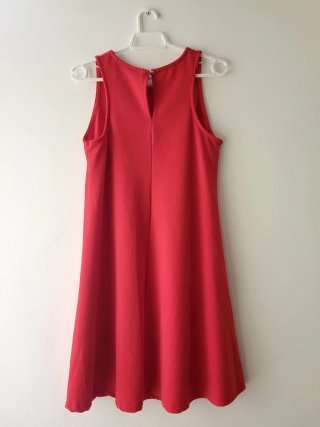 Vestido rojo sin mangas