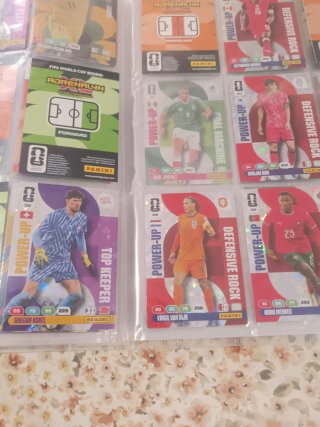 Álbum Panini Adrenalyn Mundial + 330 cards