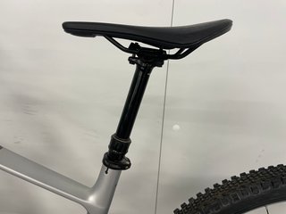 BICI ELECTRICA LIGERA MONDRAKER NEAT CARBON R T.M