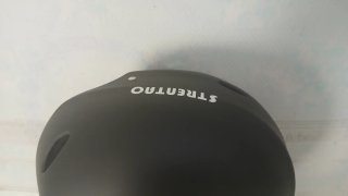 Casco Negro STRENTΔO Patinete