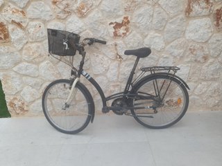 Bicicleta Paseo B'Twin Elops con Cesta