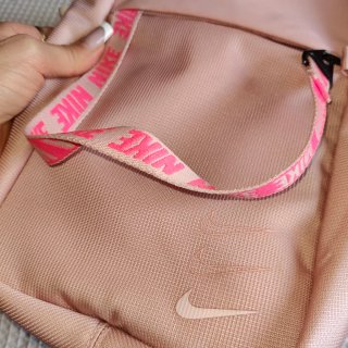 Mochila Nike Rosa