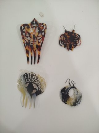 Conjunto peinetas y pendientes tortuga