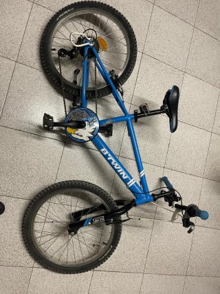 Bicicleta infantil Btwin blu
