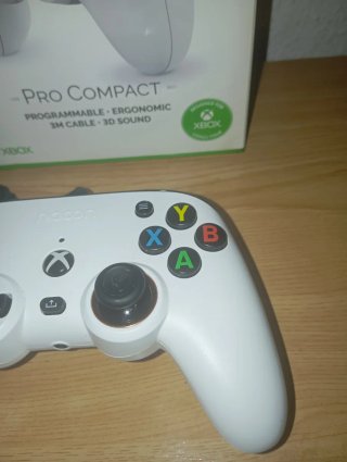 Mando Nacon Pro Compact Xbox/PC