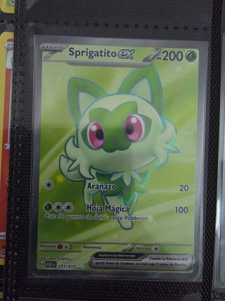Carta Sprigatito EX 251/217 Heroes Ascendentes