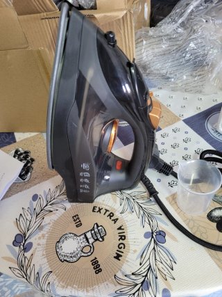 Plancha de vapor negra