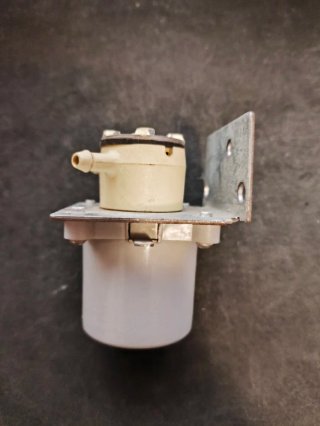 Bomba lavaparabrisa 12V SEV Marchal Valeo 29112602