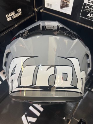 Casco moto integral L Airoh carretera