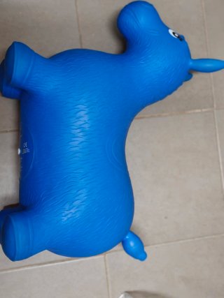 Burrito saltarín azul para niños
